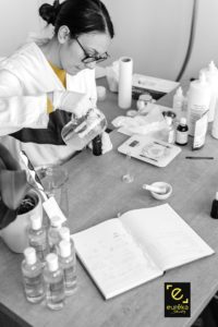 jeune fille en bac STL